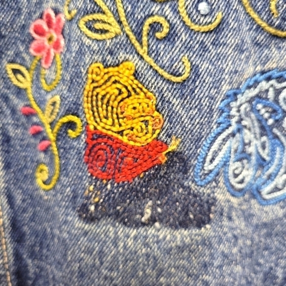 Disney Store Vintage Winnie The Pooh Denim Corduroy Collar Jacket Size S - Picture 13 of 16